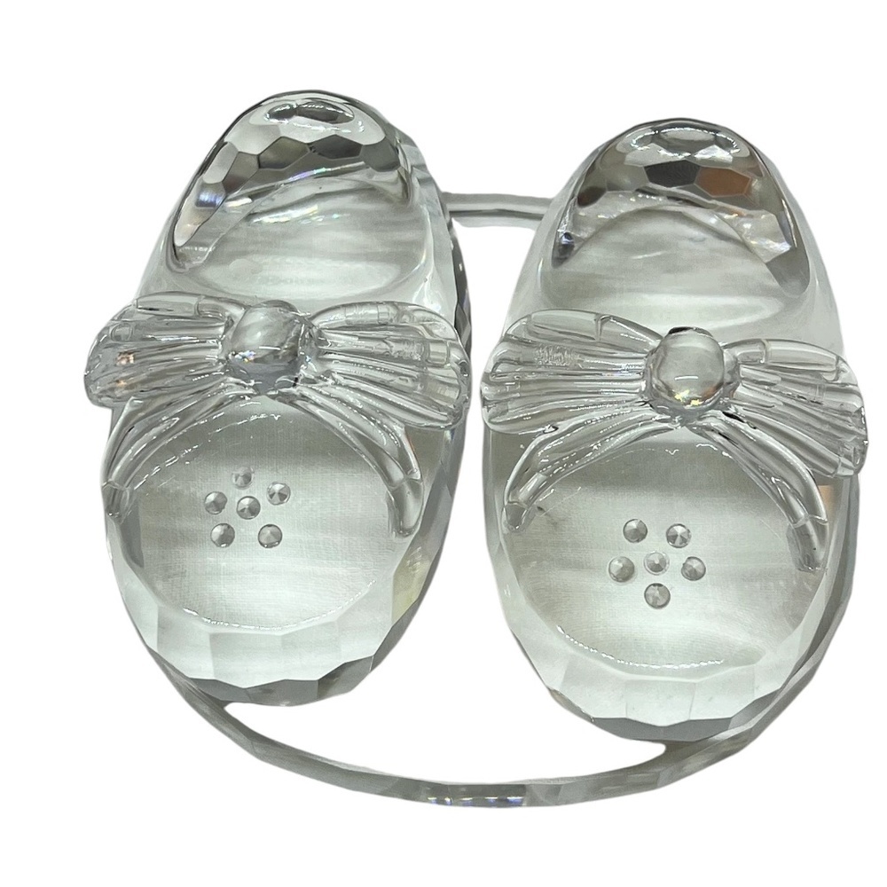 Paperweight Shannon Cut Crystal‎ Baby booties - Picture 3 of 6